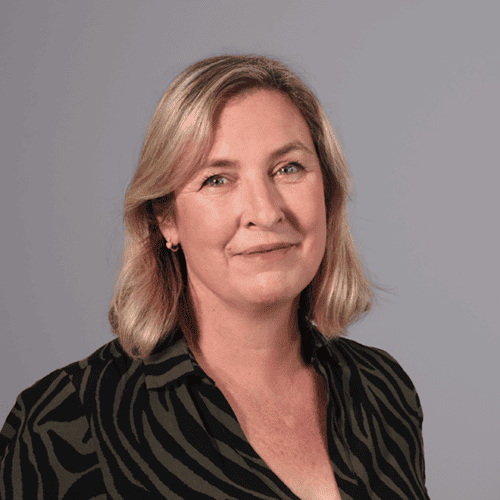 Image shows Claire Roberts